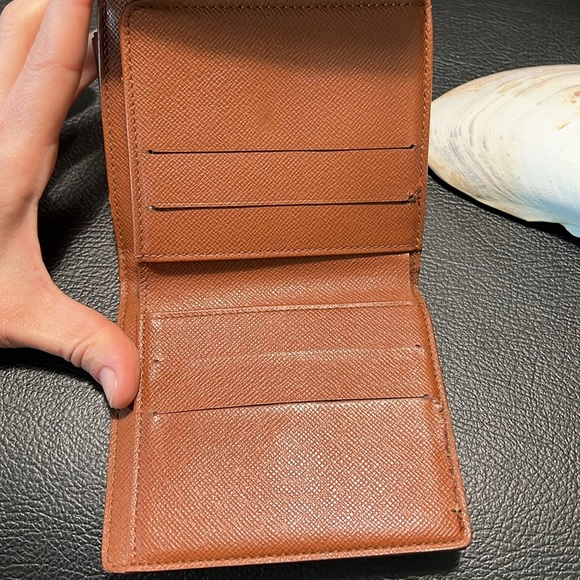 Vintage Louis Vuitton Wallet - Picture 13 of 13